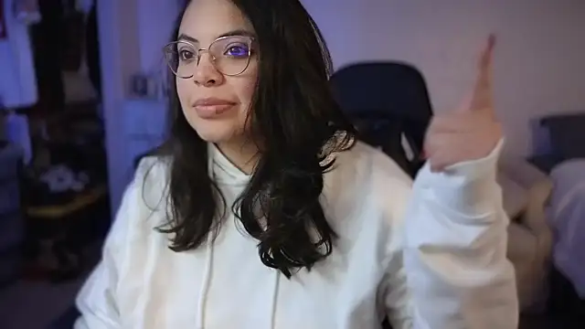 drizzypeach602 online show from January 15, 8:30 am