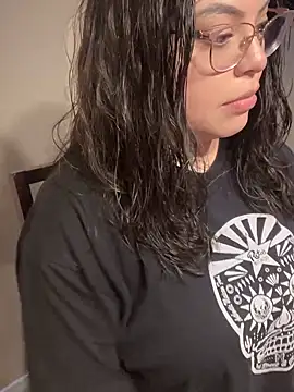 drizzypeach602 online show from January 19, 3:18 am