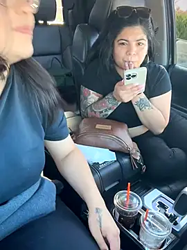 drizzypeach602 online show from November 13, 8:19 pm