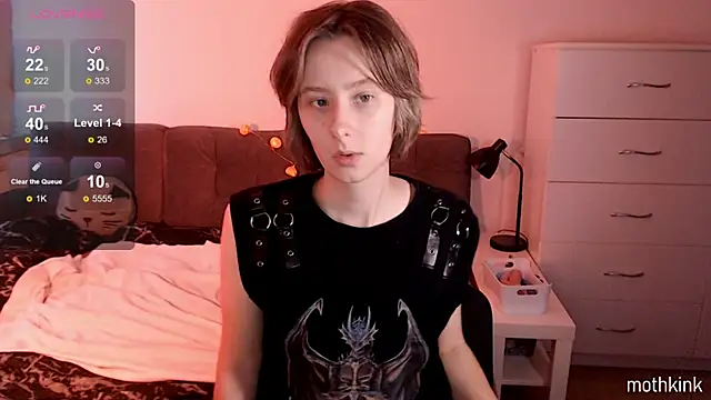 mothkink online show from October 27, 2:54 pm