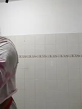 Van3orgasm4me online show from March 14, 4:30 pm