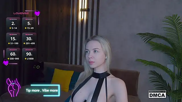 Holl1Would online show from March 5, 3:18 am