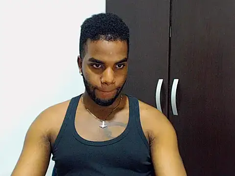 Snapshot of Rene_hotman chatting on October 26, 9:10 pm Rene hotman online show from October 26, 9:10 pm