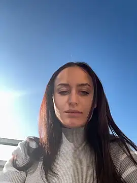 Snapshot of Zeyna1 chatting on March 5, 2:23 pm Zeyna1 online show from March 5, 2:23 pm