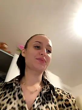 Snapshot of Zeyna1 chatting on October 16, 4:08 pm Zeyna1 online show from October 16, 4:08 pm