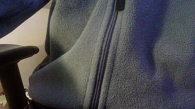 Snapshot of OralDesires2 chatting on December 5, 3:06 pm OralDesires2 online show from December 5, 3:06 pm