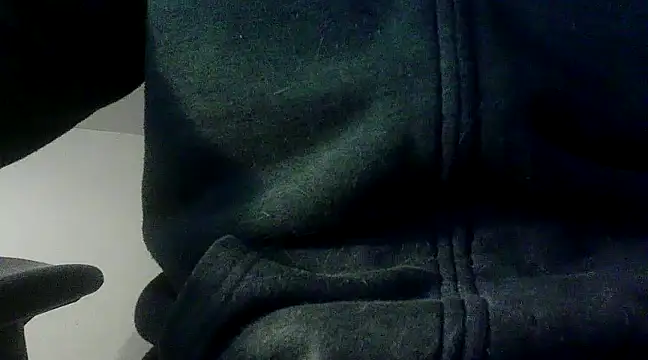 Snapshot of OralDesires2 chatting on December 6, 12:49 pm OralDesires2 online show from December 6, 12:49 pm