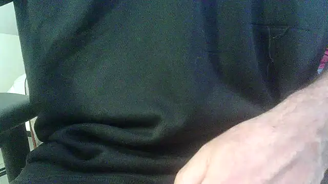 Snapshot of OralDesires2 chatting on December 13, 7:43 pm OralDesires2 online show from December 13, 7:43 pm