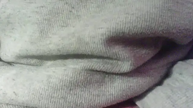 Snapshot of OralDesires2 chatting on February 1, 1:34 am OralDesires2 online show from February 1, 1:34 am