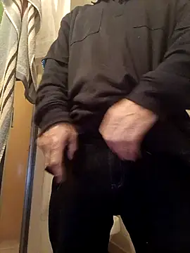 Snapshot of OralDesires2 chatting on November 7, 10:54 pm OralDesires2 online show from November 7, 10:54 pm