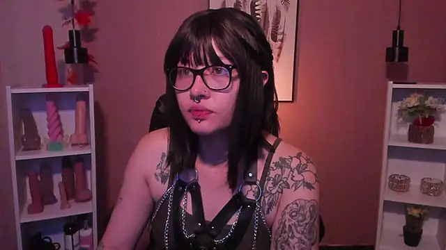  asami chieko  online show from February 4, 8:28 pm