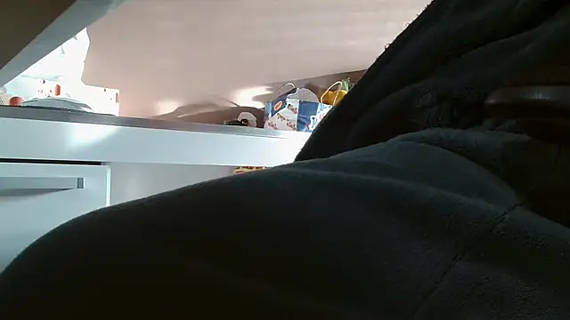 suedel65 online show from March 12, 4:13 pm