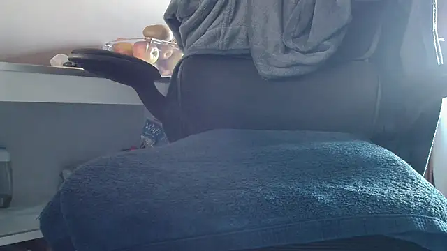 suedel65 online show from March 20, 7:14 am