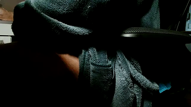 suedel65 online show from November 9, 4:11 am