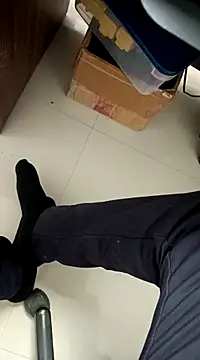 Desi Londa 143 online show from March 3, 11:44 am