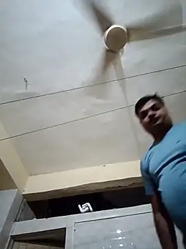 Desi Londa 143 online show from March 20, 1:13 am