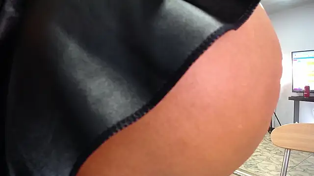 S Mia online show from January 28, 5:54 am