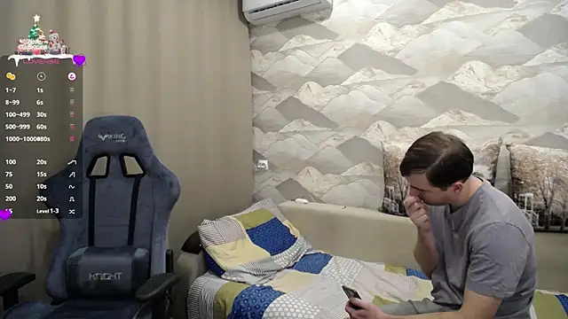 Snapshot of SerzhKorol1 chatting on January 21, 1:43 pm SerzhKorol1 online show from January 21, 1:43 pm