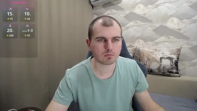 Snapshot of SerzhKorol1 chatting on March 9, 6:43 pm SerzhKorol1 online show from March 9, 6:43 pm