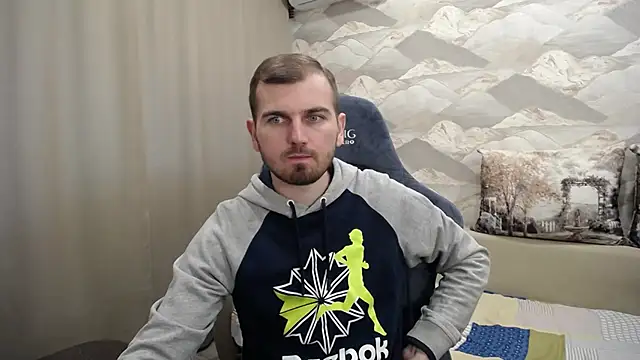 Snapshot of SerzhKorol1 chatting on October 1, 12:55 pm SerzhKorol1 online show from October 1, 12:55 pm