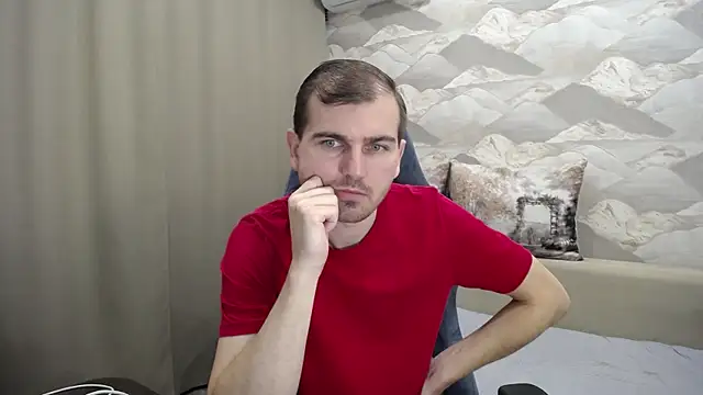 Snapshot of SerzhKorol1 chatting on November 21, 5:39 am SerzhKorol1 online show from November 21, 5:39 am