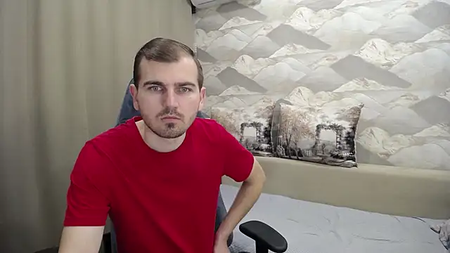 Snapshot of SerzhKorol1 chatting on November 25, 4:34 am SerzhKorol1 online show from November 25, 4:34 am