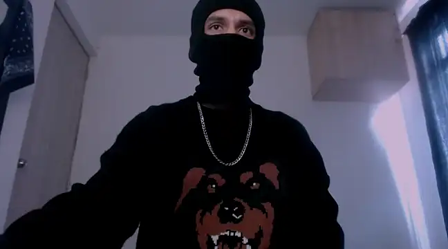 Snapshot of Samuel_Suarez chatting on January 22, 1:11 pm Samuel Suarez online show from January 22, 1:11 pm