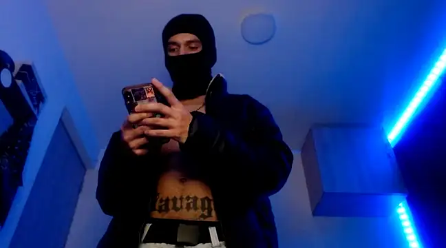 Snapshot of Samuel_Suarez chatting on February 14, 3:43 am Samuel Suarez online show from February 14, 3:43 am