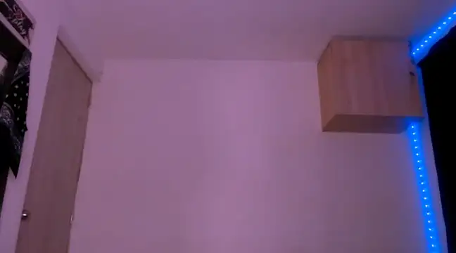 Snapshot of Samuel_Suarez chatting on February 19, 1:40 am Samuel Suarez online show from February 19, 1:40 am