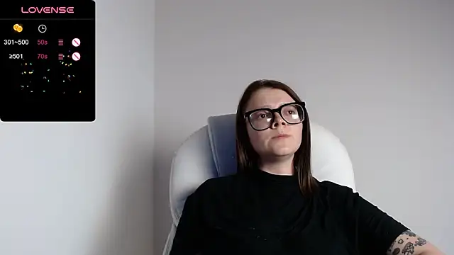 Snapshot of Arya_starrk chatting on January 30, 11:13 pm Arya starrk online show from January 30, 11:13 pm