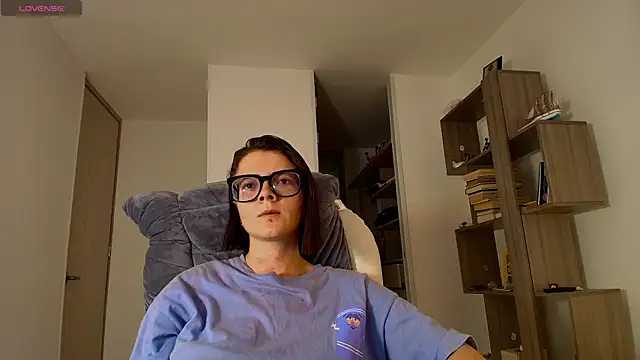 Snapshot of Arya_starrk chatting on October 4, 2:26 pm Arya starrk online show from October 4, 2:26 pm