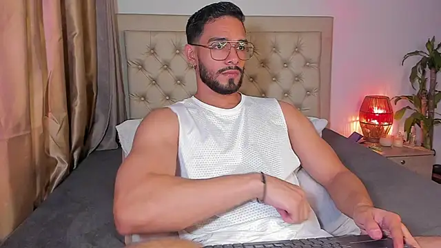 Josseph1  online show from February 8, 12:17 am