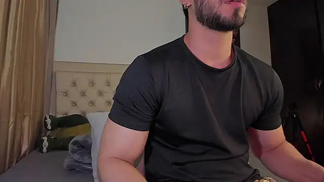 Josseph1  online show from March 17, 11:32 pm