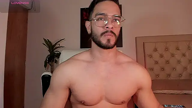 Josseph1  online show from October 27, 11:31 pm