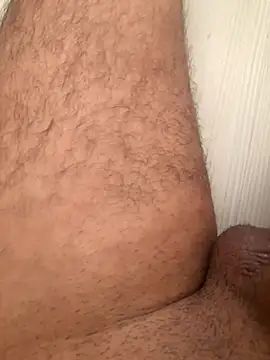 gokhanbey34 online show from October 3, 8:44 am