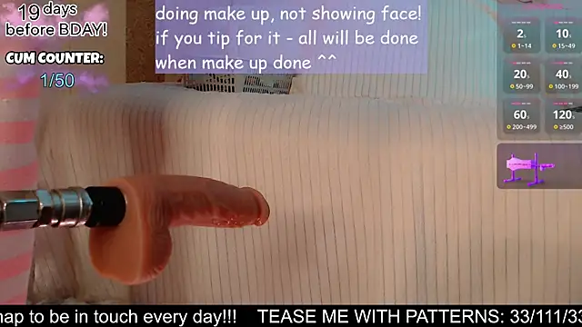 kitty alika online show from September 18, 9:33 am