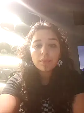 Snapshot of sophiaamethystt chatting on December 19, 11:14 pm sophiaamethystt online show from December 19, 11:14 pm