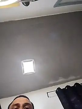 Snapshot of thickcocklatino chatting on February 18, 11:30 pm thickcocklatino online show from February 18, 11:30 pm