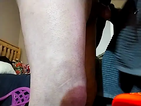 Snapshot of thickcocklatino chatting on March 6, 1:48 am thickcocklatino online show from March 6, 1:48 am