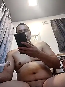 Snapshot of thickcocklatino chatting on October 22, 11:15 pm thickcocklatino online show from October 22, 11:15 pm