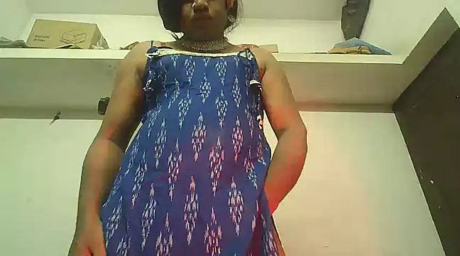 Snapshot of Akhilamolu_the_transsissy chatting on December 17, 6:42 pm Akhilamolu the transsissy online show from December 17, 6:42 pm