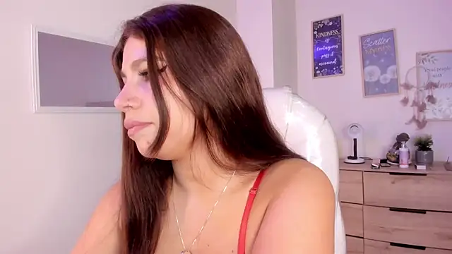 bluee hazell online show from March 8, 11:58 am