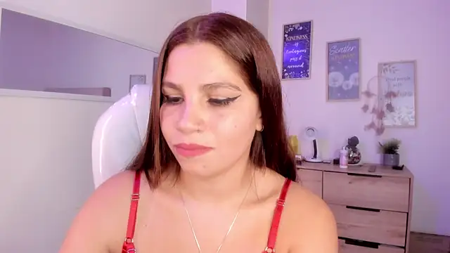 bluee hazell online show from March 22, 6:03 pm