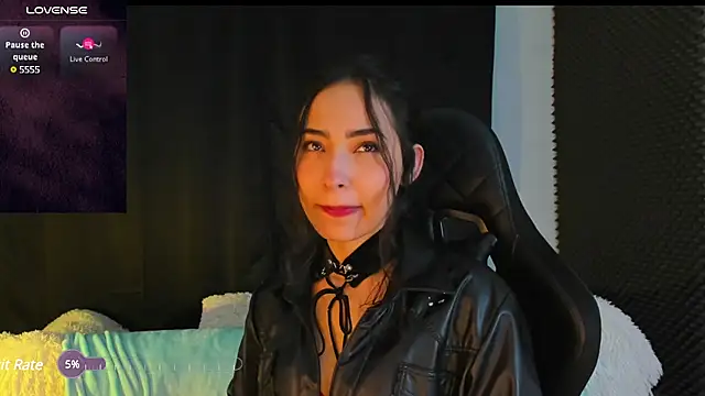 rosario215B online show from December 10, 8:51 am