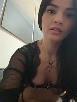 babybrasiliana online show from December 1, 9:47 am