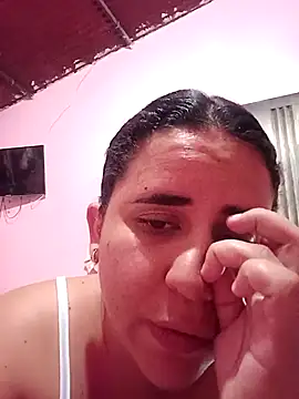 Snapshot of ValeriaSantos- chatting on December 15, 3:09 pm ValeriaSantos- online show from December 15, 3:09 pm