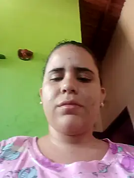 Snapshot of ValeriaSantos- chatting on January 24, 3:13 pm ValeriaSantos- online show from January 24, 3:13 pm