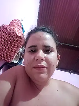 Snapshot of ValeriaSantos- chatting on March 15, 2:24 am ValeriaSantos- online show from March 15, 2:24 am