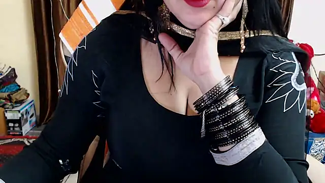 Naughty Kashish online show from December 14, 5:07 am