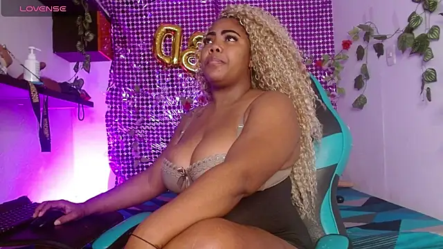 niawk  online show from October 17, 1:14 pm